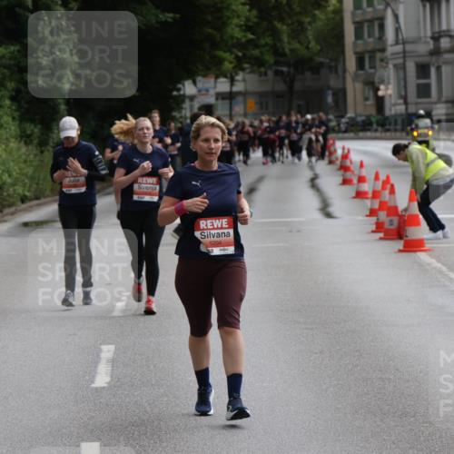 14.06.2026 - REWE Women's Run Jannik Wohlers http://msf.ph/oto/9817978 14.06.2026 10:58:32 Laufen 5920, 7, 5204 meine-sportfotos.de