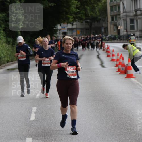 14.06.2026 - REWE Women's Run Jannik Wohlers http://msf.ph/oto/9817980 14.06.2026 10:58:33 Laufen 5920, 7, 5204 meine-sportfotos.de