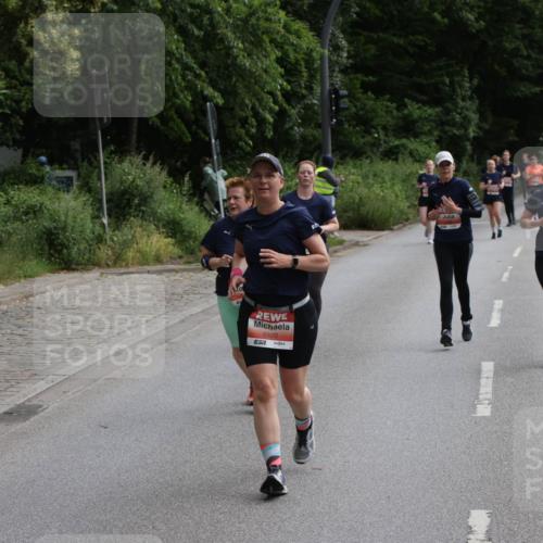 14.06.2026 - REWE Women's Run Jannik Wohlers http://msf.ph/oto/9817983 14.06.2026 10:58:36 Laufen 5920, 57 meine-sportfotos.de
