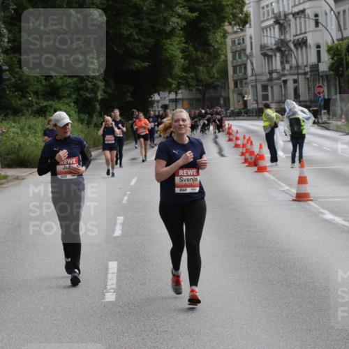 14.06.2026 - REWE Women's Run Jannik Wohlers http://msf.ph/oto/9817988 14.06.2026 10:58:37 Laufen 657, 5474, 1 meine-sportfotos.de