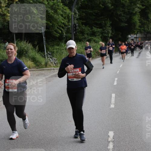 14.06.2026 - REWE Women's Run Jannik Wohlers http://msf.ph/oto/9818000 14.06.2026 10:58:39 Laufen 7, 7 meine-sportfotos.de