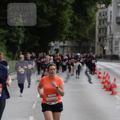 14.06.2026 - REWE Women's Run Jannik Wohlers http://msf.ph/oto/9818043 14.06.2026 10:58:48 Laufen 7, 6050 meine-sportfotos.de