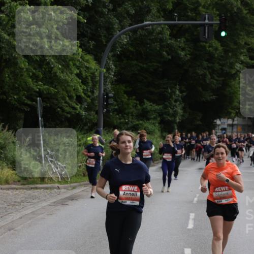 14.06.2026 - REWE Women's Run Jannik Wohlers http://msf.ph/oto/9818045 14.06.2026 10:58:49 Laufen 51, 5531, 6050, 657 meine-sportfotos.de