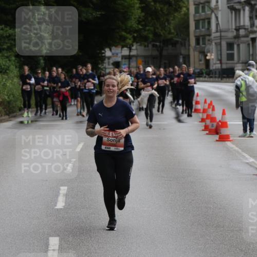 14.06.2026 - REWE Women's Run Jannik Wohlers http://msf.ph/oto/9818054 14.06.2026 10:58:52 Laufen 5044, 6000, 657 meine-sportfotos.de