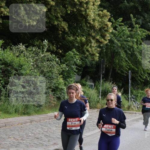 14.06.2026 - REWE Women's Run Jannik Wohlers http://msf.ph/oto/9818075 14.06.2026 10:58:56 Laufen 5045, 657, 5044 meine-sportfotos.de