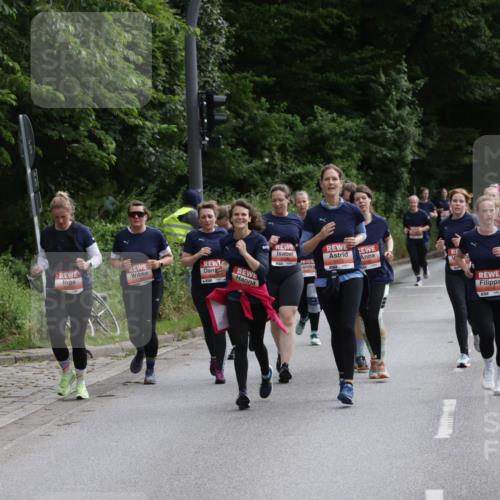 14.06.2026 - REWE Women's Run Jannik Wohlers http://msf.ph/oto/9818100 14.06.2026 10:59:03 Laufen 57 meine-sportfotos.de