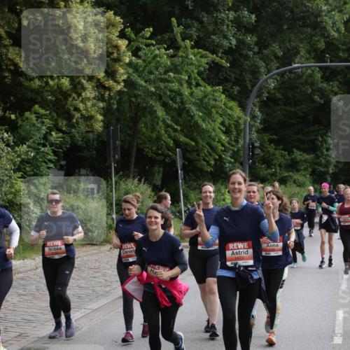 14.06.2026 - REWE Women's Run Jannik Wohlers http://msf.ph/oto/9818117 14.06.2026 10:59:08 Laufen 5573, 5185 meine-sportfotos.de
