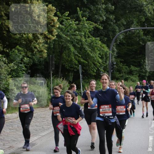14.06.2026 - REWE Women's Run Jannik Wohlers http://msf.ph/oto/9818118 14.06.2026 10:59:08 Laufen 5573 meine-sportfotos.de