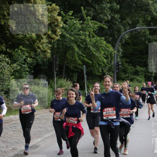 14.06.2026 - REWE Women's Run Jannik Wohlers http://msf.ph/oto/9818120 14.06.2026 10:59:08 Laufen 5573 meine-sportfotos.de