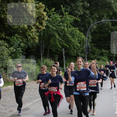 14.06.2026 - REWE Women's Run Jannik Wohlers http://msf.ph/oto/9818121 14.06.2026 10:59:08 Laufen 5573 meine-sportfotos.de