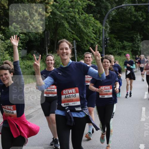 14.06.2026 - REWE Women's Run Jannik Wohlers http://msf.ph/oto/9818126 14.06.2026 10:59:09 Laufen 5392, 5819, 7, 5573, 517, 5185 meine-sportfotos.de