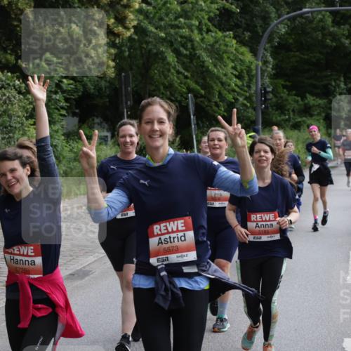 14.06.2026 - REWE Women's Run Jannik Wohlers http://msf.ph/oto/9818128 14.06.2026 10:59:09 Laufen 5392, 5725, 3050, 511, 5573, 6058, 5185 meine-sportfotos.de