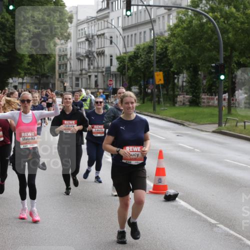 14.06.2026 - REWE Women's Run Jannik Wohlers http://msf.ph/oto/9818136 14.06.2026 10:59:11 Laufen 5446, 01 meine-sportfotos.de