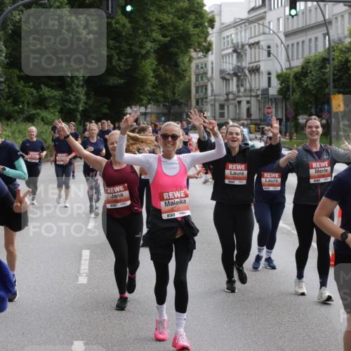 14.06.2026 - REWE Women's Run Jannik Wohlers http://msf.ph/oto/9818139 14.06.2026 10:59:12 Laufen 5200, 57, 1, 544, 97 meine-sportfotos.de