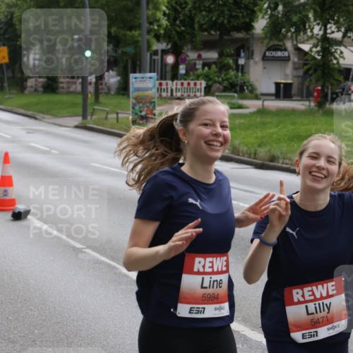 14.06.2026 - REWE Women's Run Jannik Wohlers http://msf.ph/oto/9818168 14.06.2026 10:59:16 Laufen 5984, 5471 meine-sportfotos.de