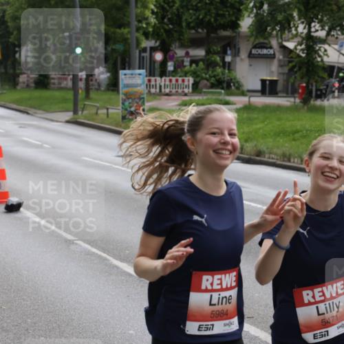 14.06.2026 - REWE Women's Run Jannik Wohlers http://msf.ph/oto/9818169 14.06.2026 10:59:16 Laufen 5984, 5471 meine-sportfotos.de