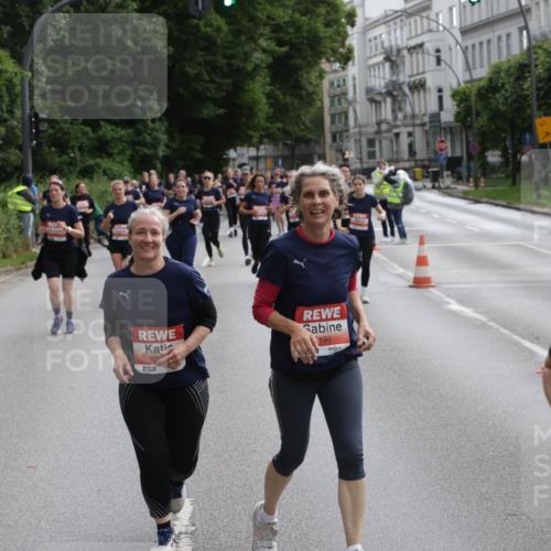 14.06.2026 - REWE Women's Run Jannik Wohlers http://msf.ph/oto/9818173 14.06.2026 10:59:18 Laufen 198, 5452, 7 meine-sportfotos.de