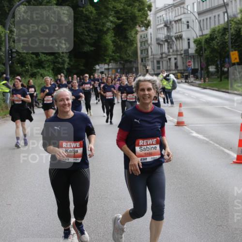 14.06.2026 - REWE Women's Run Jannik Wohlers http://msf.ph/oto/9818175 14.06.2026 10:59:18 Laufen 5237, 5198, 01, 5 meine-sportfotos.de