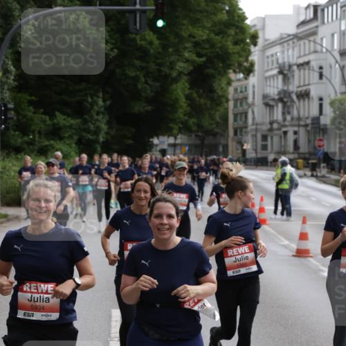 14.06.2026 - REWE Women's Run Jannik Wohlers http://msf.ph/oto/9818185 14.06.2026 10:59:23 Laufen 5934, 5349, 657 meine-sportfotos.de