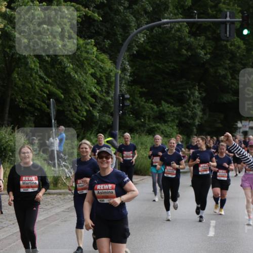 14.06.2026 - REWE Women's Run Jannik Wohlers http://msf.ph/oto/9818199 14.06.2026 10:59:27 Laufen 57, 6038 meine-sportfotos.de