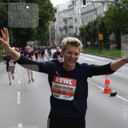 14.06.2026 - REWE Women's Run Jannik Wohlers http://msf.ph/oto/9818254 14.06.2026 10:59:36 Laufen 5939, 7 meine-sportfotos.de