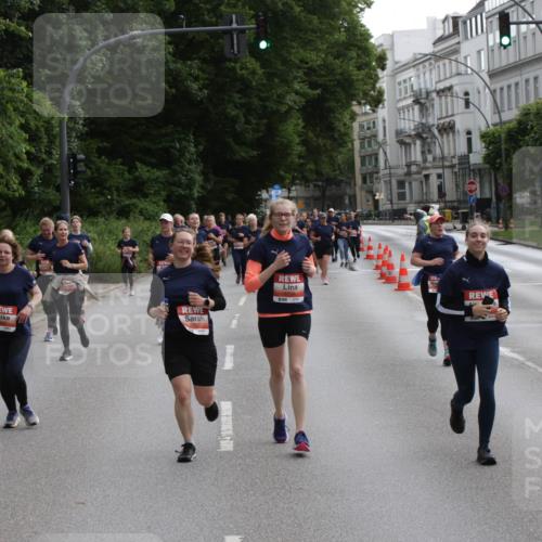 14.06.2026 - REWE Women's Run Jannik Wohlers http://msf.ph/oto/9818264 14.06.2026 10:59:39 Laufen 765, 1 meine-sportfotos.de
