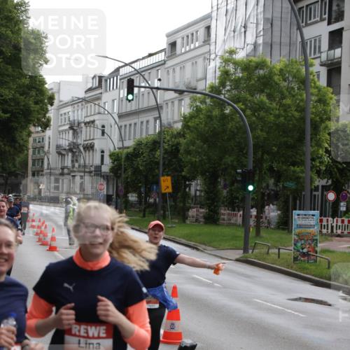 14.06.2026 - REWE Women's Run Jannik Wohlers http://msf.ph/oto/9818272 14.06.2026 10:59:41 Laufen 1, 5754 meine-sportfotos.de