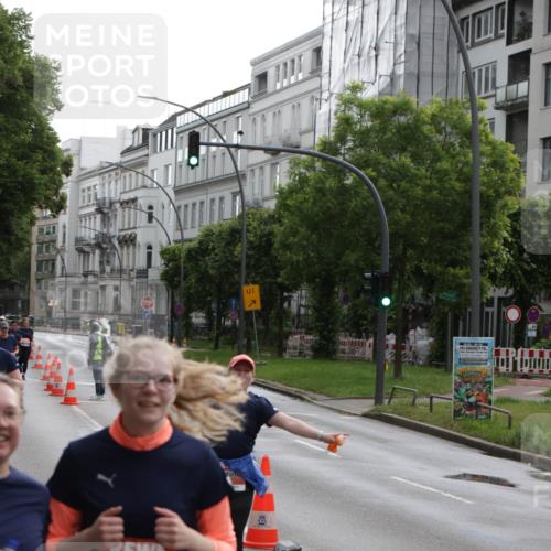 14.06.2026 - REWE Women's Run Jannik Wohlers http://msf.ph/oto/9818273 14.06.2026 10:59:42 Laufen 1 meine-sportfotos.de