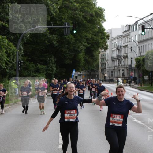 14.06.2026 - REWE Women's Run Jannik Wohlers http://msf.ph/oto/9818291 14.06.2026 10:59:44 Laufen 6013, 7, 5639, 7 meine-sportfotos.de