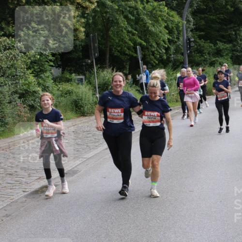 14.06.2026 - REWE Women's Run Jannik Wohlers http://msf.ph/oto/9818313 14.06.2026 10:59:48 Laufen 5295 meine-sportfotos.de