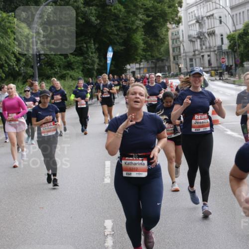 14.06.2026 - REWE Women's Run Jannik Wohlers http://msf.ph/oto/9818329 14.06.2026 10:59:51 Laufen 5312, 57, 5177, 57, 01, 5221, 57 meine-sportfotos.de