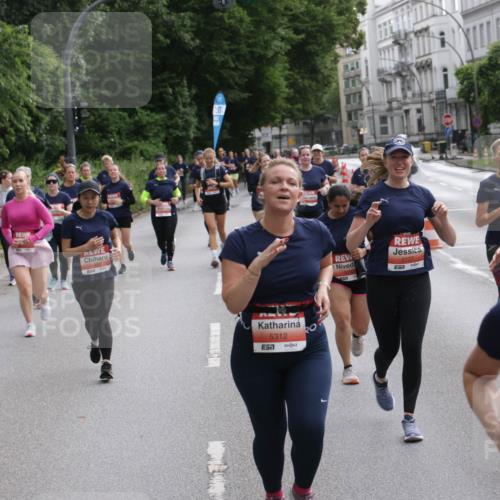 14.06.2026 - REWE Women's Run Jannik Wohlers http://msf.ph/oto/9818330 14.06.2026 10:59:51 Laufen 1, 0, 5312, 57, 5177, 01, 5221 meine-sportfotos.de