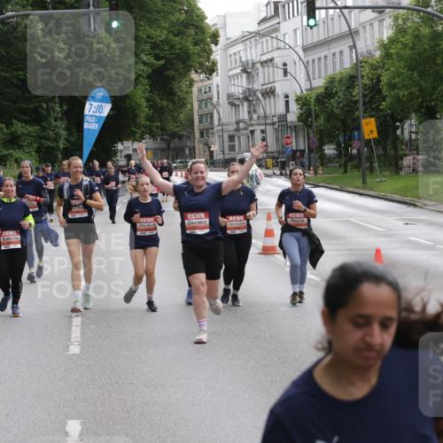 14.06.2026 - REWE Women's Run Jannik Wohlers http://msf.ph/oto/9818340 14.06.2026 10:59:54 Laufen 7, 00, 1 meine-sportfotos.de