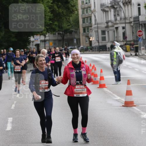 14.06.2026 - REWE Women's Run Jannik Wohlers http://msf.ph/oto/9818390 14.06.2026 11:00:02 Laufen 5646, 5772 meine-sportfotos.de