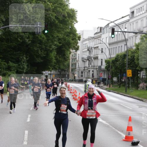 14.06.2026 - REWE Women's Run Jannik Wohlers http://msf.ph/oto/9818392 14.06.2026 11:00:03 Laufen 01, 7 meine-sportfotos.de