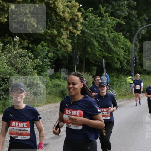 14.06.2026 - REWE Women's Run Jannik Wohlers http://msf.ph/oto/9818411 14.06.2026 11:00:05 Laufen 5626, 5494, 517 meine-sportfotos.de