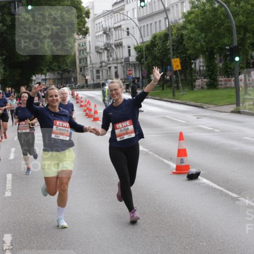 14.06.2026 - REWE Women's Run Jannik Wohlers http://msf.ph/oto/9818423 14.06.2026 11:00:08 Laufen 6028, 7, 1 meine-sportfotos.de