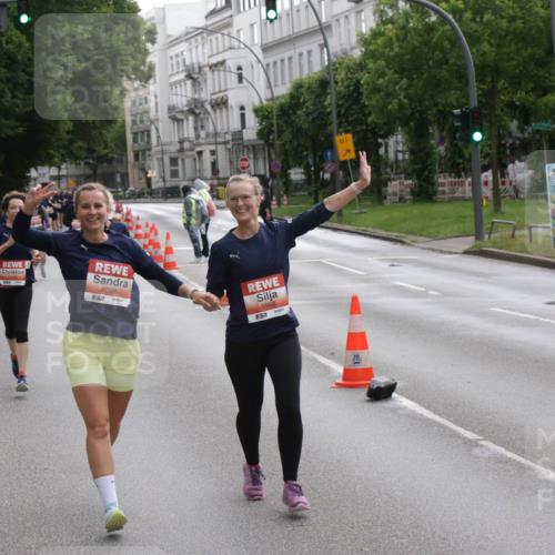 14.06.2026 - REWE Women's Run Jannik Wohlers http://msf.ph/oto/9818428 14.06.2026 11:00:09 Laufen 7, 6028, 5568, 57, 01 meine-sportfotos.de