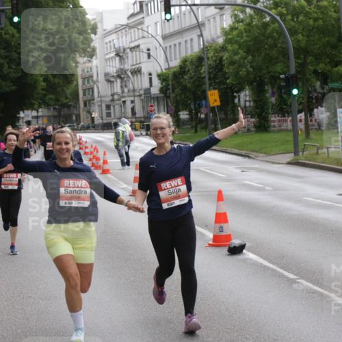 14.06.2026 - REWE Women's Run Jannik Wohlers http://msf.ph/oto/9818430 14.06.2026 11:00:09 Laufen 6028, 7, 5568, 01 meine-sportfotos.de
