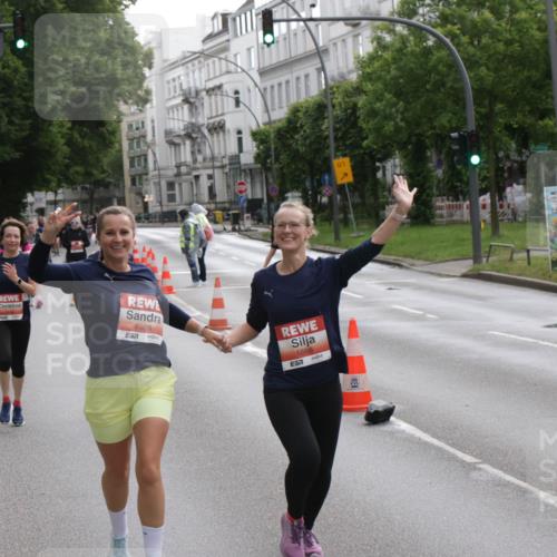 14.06.2026 - REWE Women's Run Jannik Wohlers http://msf.ph/oto/9818434 14.06.2026 11:00:09 Laufen 6028, 5568, 57, 01 meine-sportfotos.de