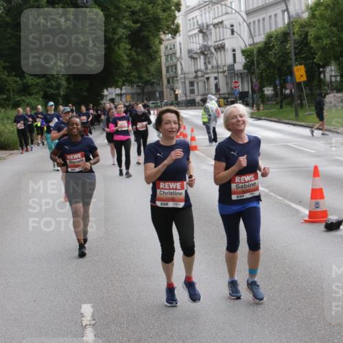 14.06.2026 - REWE Women's Run Jannik Wohlers http://msf.ph/oto/9818440 14.06.2026 11:00:11 Laufen 5620, 5621, 01 meine-sportfotos.de