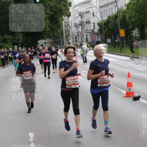 14.06.2026 - REWE Women's Run Jannik Wohlers http://msf.ph/oto/9818442 14.06.2026 11:00:11 Laufen 5620, 5, 5621, 1 meine-sportfotos.de