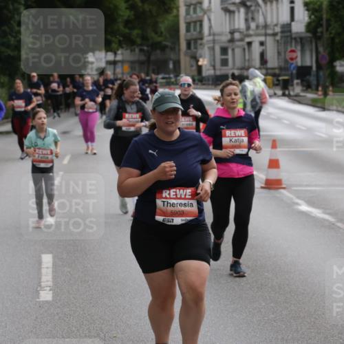 14.06.2026 - REWE Women's Run Jannik Wohlers http://msf.ph/oto/9818457 14.06.2026 11:00:14 Laufen 5903, 5416, 41 meine-sportfotos.de