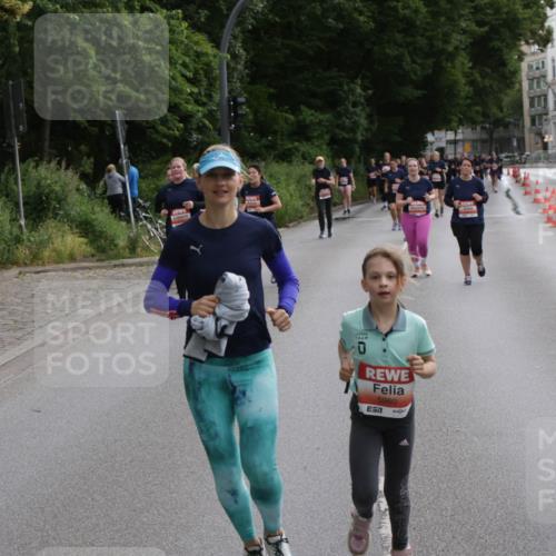 14.06.2026 - REWE Women's Run Jannik Wohlers http://msf.ph/oto/9818484 14.06.2026 11:00:19 Laufen 5960, 5541 meine-sportfotos.de