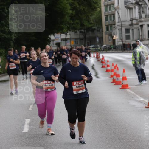 14.06.2026 - REWE Women's Run Jannik Wohlers http://msf.ph/oto/9818492 14.06.2026 11:00:21 Laufen 5436, 5491 meine-sportfotos.de