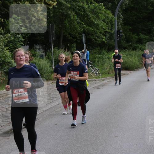 14.06.2026 - REWE Women's Run Jannik Wohlers http://msf.ph/oto/9818500 14.06.2026 11:00:23 Laufen 5775, 657 meine-sportfotos.de