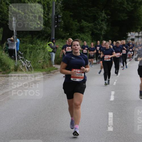 14.06.2026 - REWE Women's Run Jannik Wohlers http://msf.ph/oto/9818523 14.06.2026 11:00:29 Laufen 5605, 57 meine-sportfotos.de