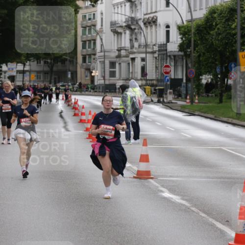 14.06.2026 - REWE Women's Run Jannik Wohlers http://msf.ph/oto/9818548 14.06.2026 11:00:40 Laufen 1 meine-sportfotos.de