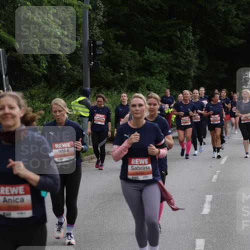 14.06.2026 - REWE Women's Run Jannik Wohlers http://msf.ph/oto/9818554 14.06.2026 11:00:41 Laufen 6026, 57, 651 meine-sportfotos.de