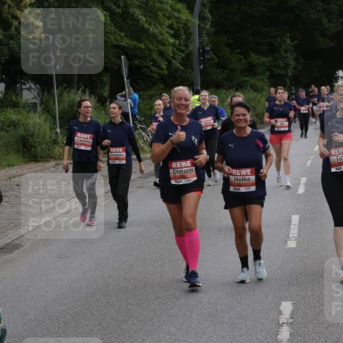 14.06.2026 - REWE Women's Run Jannik Wohlers http://msf.ph/oto/9818575 14.06.2026 11:00:50 Laufen 5816, 857, 5071, 5829 meine-sportfotos.de